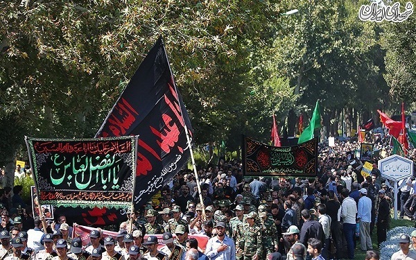 تشییع پیکر طاها اقدامی شهید ۴ ساله حادثه تروریستی اهواز - اصفهان تشییع پیکر طاها اقدامی شهید ۴ ساله حادثه تروریستی اهواز - اصفهان