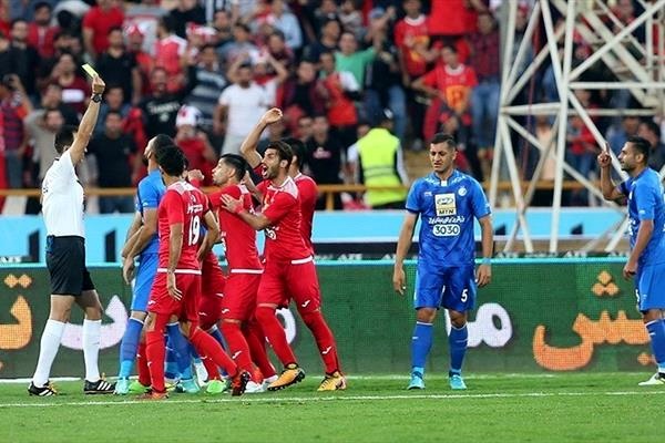زورگیری مهاجمان مسلح از تماشاگران در پایان دربی؟!