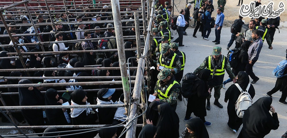 خروج زائران اربعین حسینی از پایانه مرزی مهران
