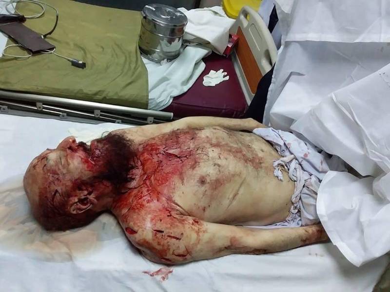 تصویر کشته شدن پدر معنوی طالبان با چاقو + عکس تصویر کشته شدن پدر معنوی طالبان با چاقو + عکس