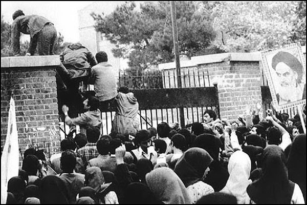 ناگفتههای فرمانده سپاه از یک واقعه تاریخی (تسخیر لانه جاسوسی آمریکا) ناگفتههای فرمانده سپاه از یک واقعه تاریخی (تسخیر لانه جاسوسی آمریکا)