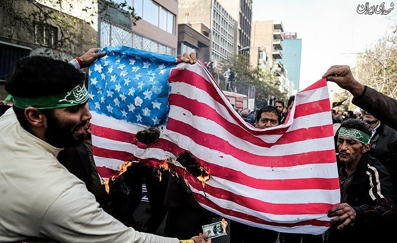 راهپیمایی ۱۳ آبان - تهران