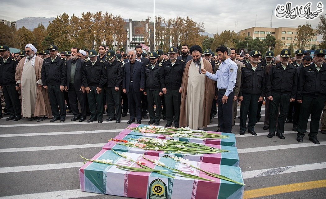 تشییع سه شهید گمنام در ستاد ناجا