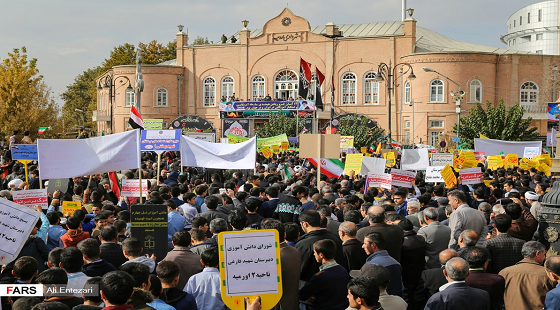 وقتی کفگیر ضدانقلاب به ته دیگ میخورد/ ماجرای دست نوشتههای مردم تبریز و چابهار چه بود؟ وقتی کفگیر ضدانقلاب به ته دیگ میخورد/ ماجرای دست نوشتههای مردم تبریز و چابهار چه بود؟