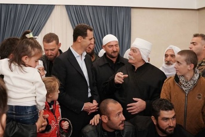 دیدار اسد با زنان و کودکان آزادشده از اسارت داعش دیدار اسد با زنان و کودکان آزادشده از اسارت داعش