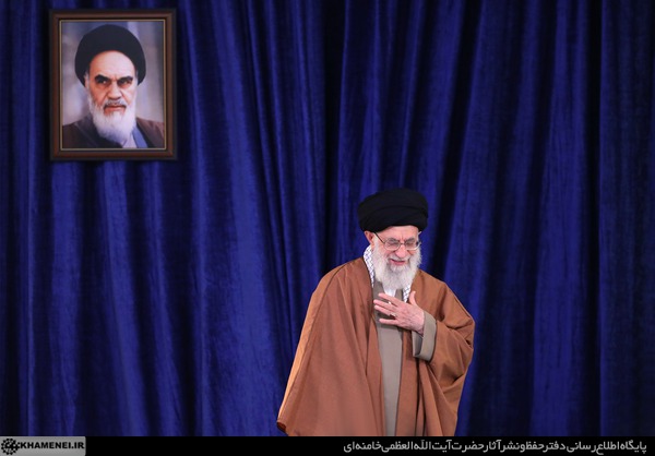 پرچمداری بانوی چادری کاروان ایران قدرت نمایی فرهنگی بود/ غفلت از ظرفیت های ملی مشکل بزرگ کشور پرچمداری بانوی چادری کاروان ایران قدرت نمایی فرهنگی بود/ غفلت از ظرفیت های ملی مشکل بزرگ کشور