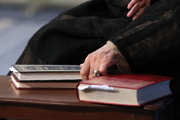 از حکم فروش بن کتاب تا سوزاندن کتابهایی با اسماء متبرکه از حکم فروش بن کتاب تا سوزاندن کتابهایی با اسماء متبرکه
