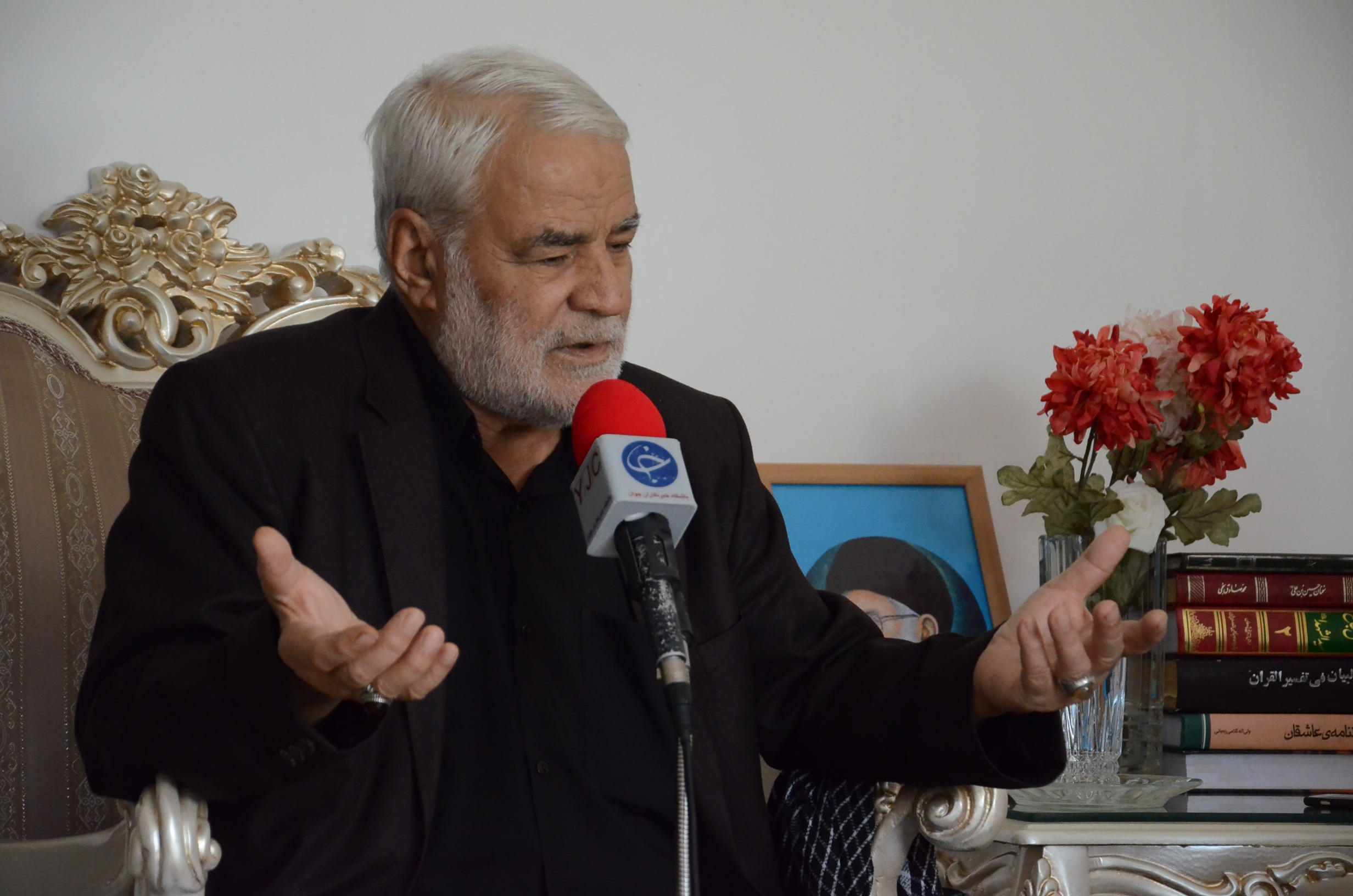 خاطره مداح آذری از مسلمان شدن یک جوان روسی خاطره مداح آذری از مسلمان شدن یک جوان روسی