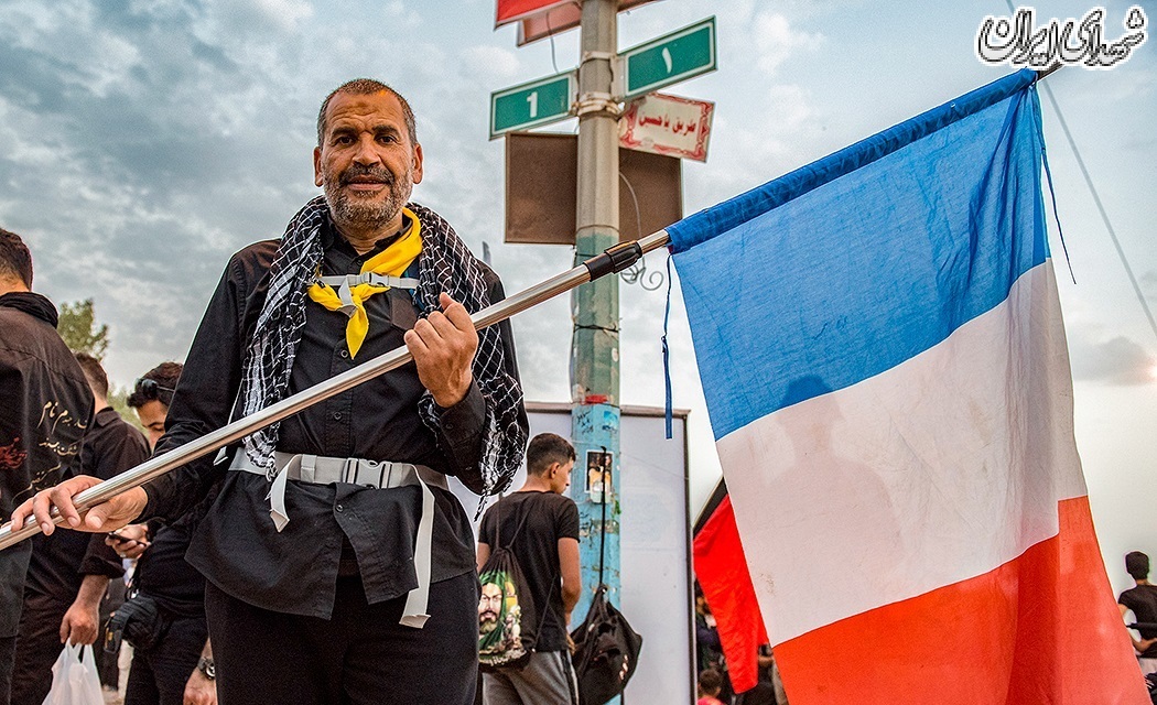 حُبُّ الحُسَین يَجْمَعُنا حُبُّ الحُسَین يَجْمَعُنا