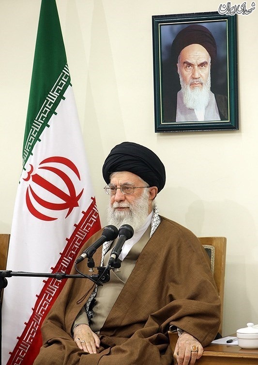 دیدار دستاندرکاران کنگره شهدای استان خراسان جنوبی با رهبر انقلاب دیدار دستاندرکاران کنگره شهدای استان خراسان جنوبی با رهبر انقلاب