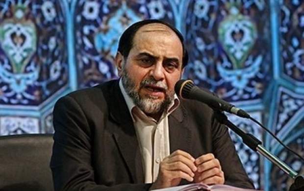 امنیت ۹۰ درصد مسئولین در خطر نیست؛احتیاجی به محافظ و تشریفات ندارند امنیت ۹۰ درصد مسئولین در خطر نیست؛احتیاجی به محافظ و تشریفات ندارند