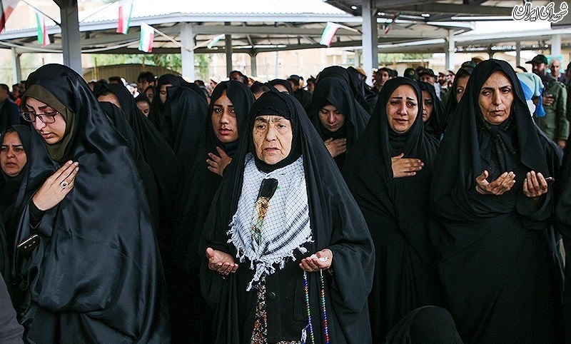 عکس/ورود پیکر ۴۶ شهیدتازه تفحص شده -مرز مهران