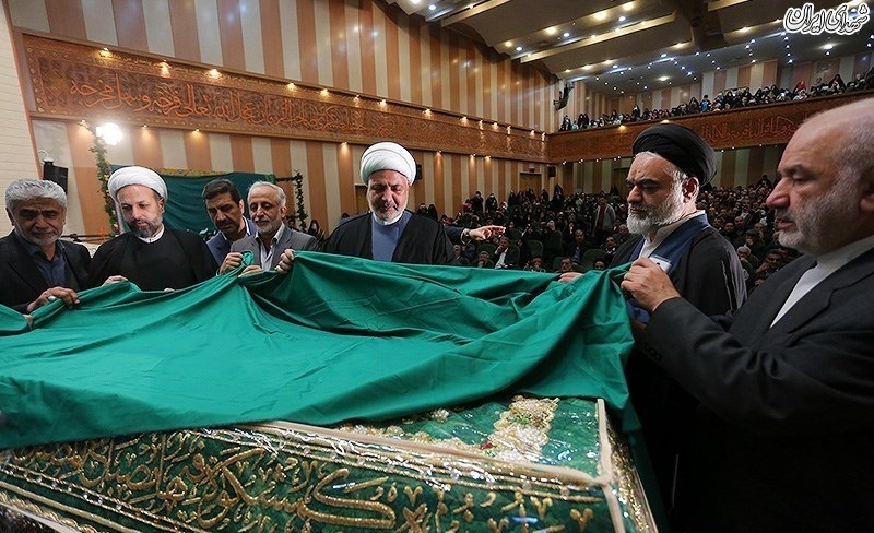 رونمایی از روپوش قبور امامین عسکریین (ع)