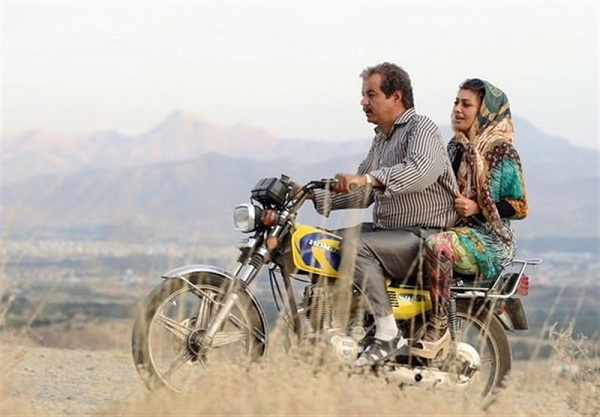 نگاهی به فیلم نگاهی به فیلم