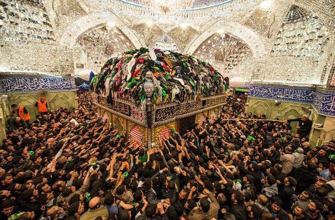 زیارت حضرت عباس مقام زیارت امام معصوم را دارد زیارت حضرت عباس مقام زیارت امام معصوم را دارد