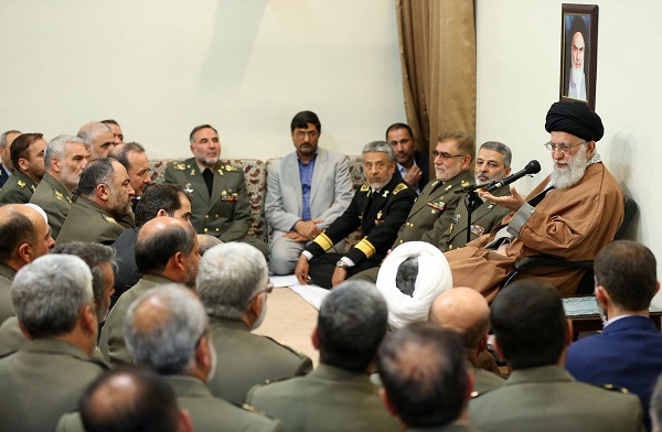 دیدار فرماندهان ارتش و نیروی زمینی با رهبر انقلاب دیدار فرماندهان ارتش و نیروی زمینی با رهبر انقلاب