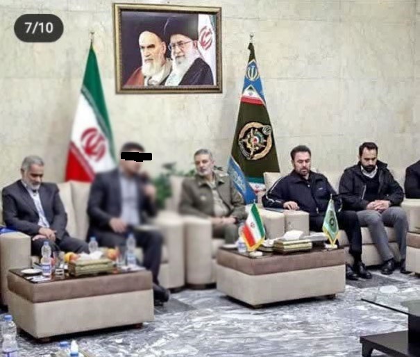 دیدار وابسته خاتمی با رئیس اوقاف و فرمانده ارتش!/همکاری حراست اوقاف با یک جریان فتنه؟! دیدار وابسته خاتمی با رئیس اوقاف و فرمانده ارتش!/همکاری حراست اوقاف با یک جریان فتنه؟!