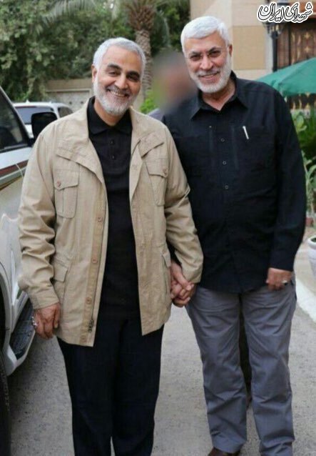 تصویری از دو فرمانده شهید؛ سردار قاسم سلیمانی و ابومهدی المهندس تصویری از دو فرمانده شهید؛ سردار قاسم سلیمانی و ابومهدی المهندس
