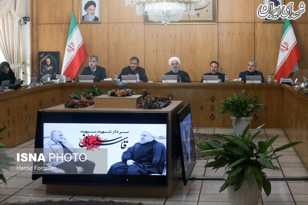 تصاویر حاج قاسم سلیمانی در جلسه هیات دولت