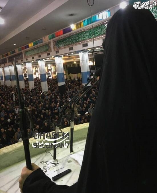 عکس/ دختر حاج قاسم سلاح به دست شد