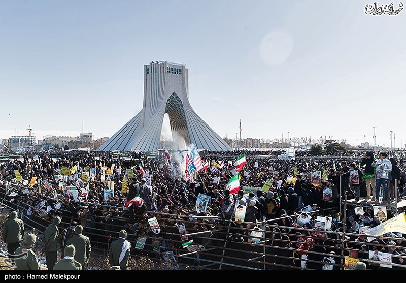 راهپیمایی ۲۲ بهمن در تهران