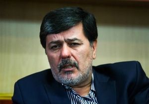 مقایسه امکانات مقایسه امکانات