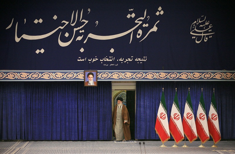 حضور رهبر انقلاب پای صندوق رای