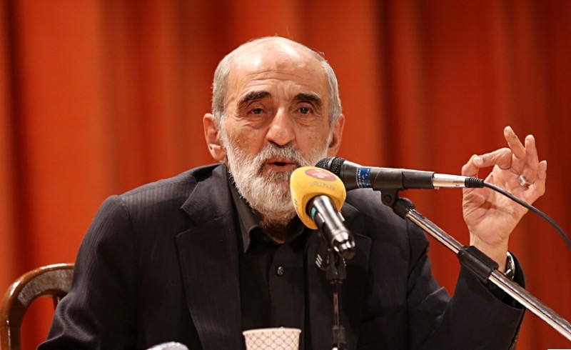 یادداشت شریعتمداری درباره قتل طلبه همدانی/ آبشخور این شبکه کجاست؟!