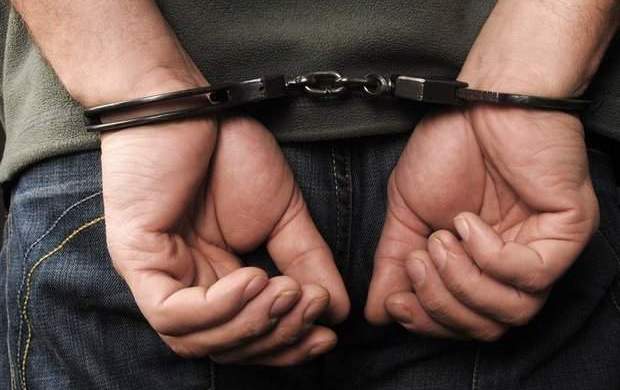 ضارب «پدر شهید مدافع حرم» تسلیم شد ضارب «پدر شهید مدافع حرم» تسلیم شد