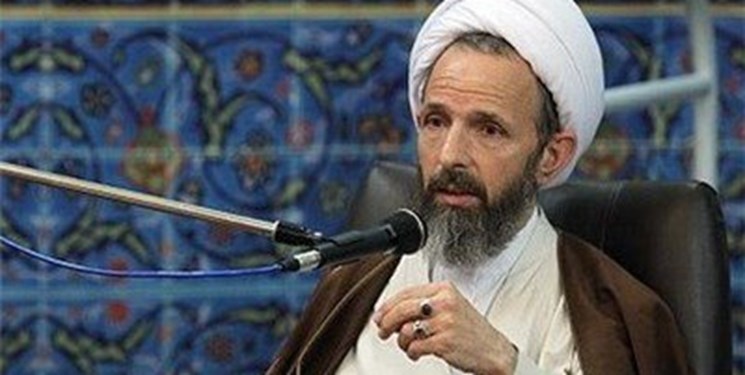 آیتالله رجبی:چه بسا دستهایی در پشت پرده رقاصی مدارس است آیتالله رجبی:چه بسا دستهایی در پشت پرده رقاصی مدارس است