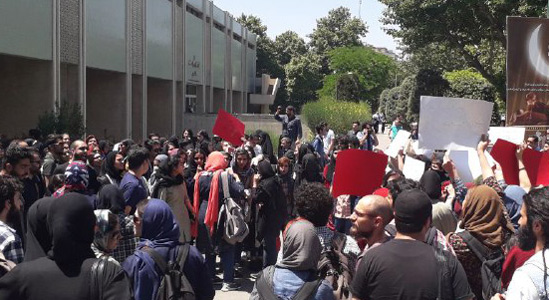 ساختارشکنان دانشگاهتهران را ملتهب کردند+عکس ساختارشکنان دانشگاهتهران را ملتهب کردند+عکس