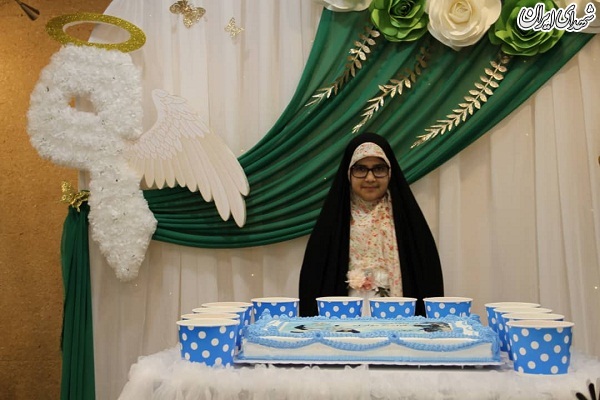 جشن عبادت متفاوت دختر شهید با یاد پدر/ بابایی تولدت مبارک جشن عبادت متفاوت دختر شهید با یاد پدر/ بابایی تولدت مبارک