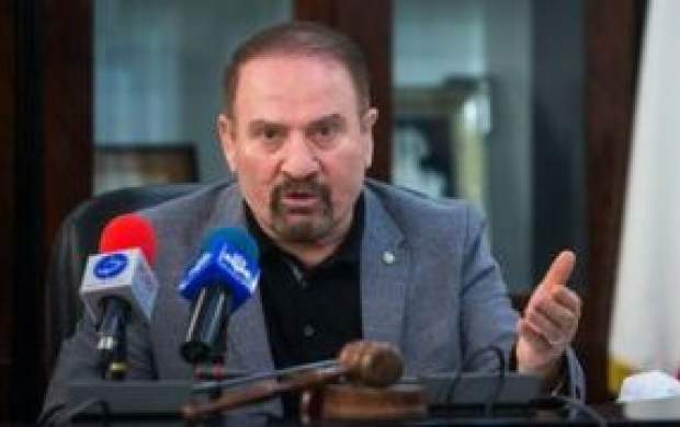 عدهای از مدیران خادم نیستند، خائن هستند عدهای از مدیران خادم نیستند، خائن هستند