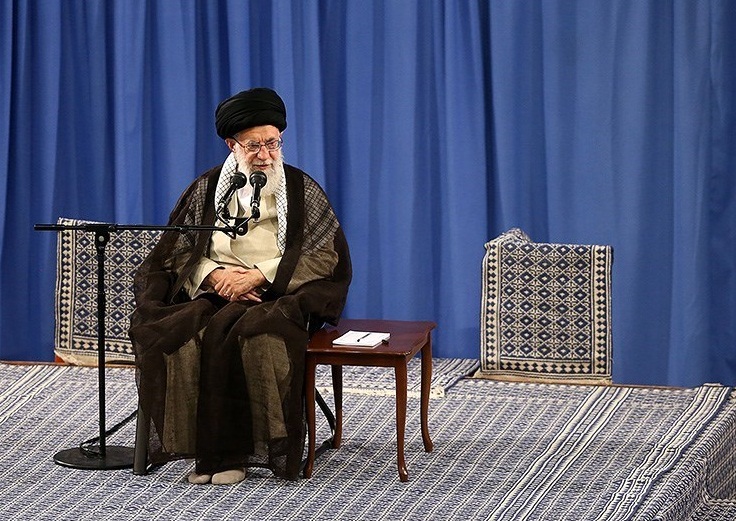 مسئولان نظام با امام خامنهای دیدار کردند مسئولان نظام با امام خامنهای دیدار کردند