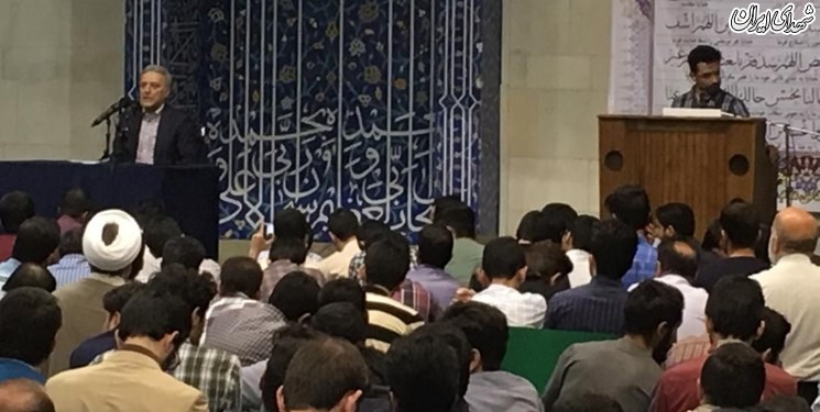 نیلی:اجرای قوانین جزو وظایف دانشگاه است نیلی:اجرای قوانین جزو وظایف دانشگاه است