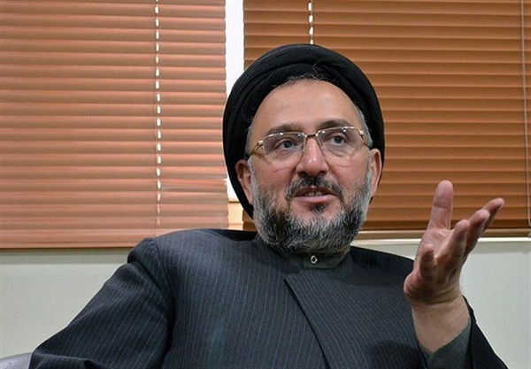 روایت ابطحی در احوالپرسی با رهبر انقلاب روایت ابطحی در احوالپرسی با رهبر انقلاب