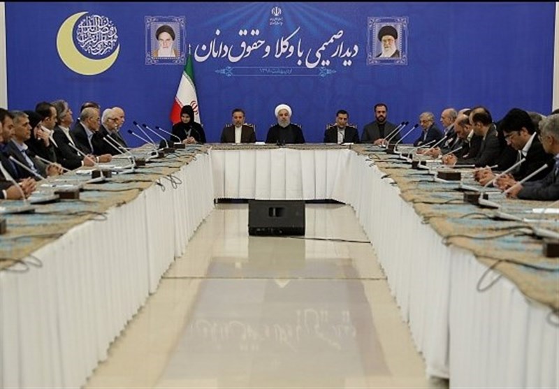 روحانی:حکومت جمهوری اسلامی ایران حکومت قانون است روحانی:حکومت جمهوری اسلامی ایران حکومت قانون است