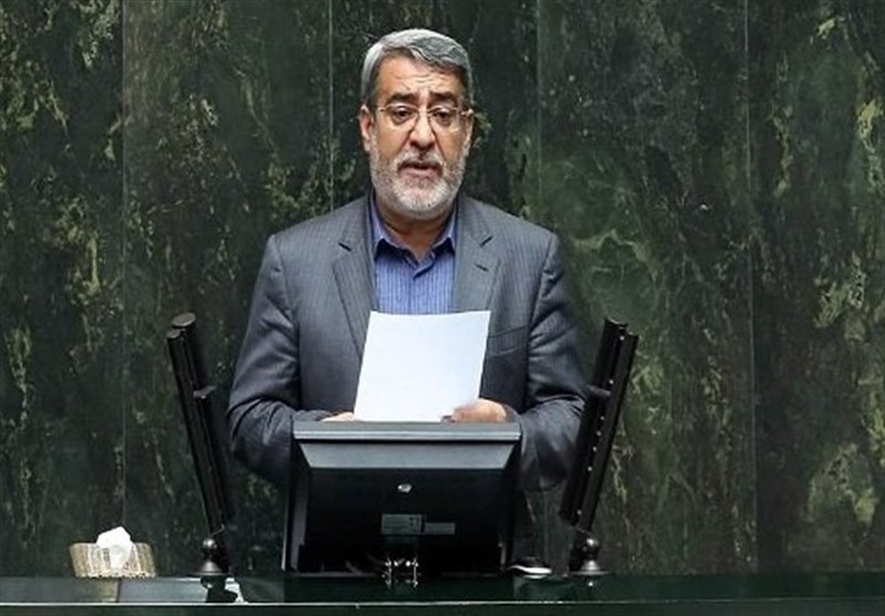 وزیر کشور به مجلس میرود وزیر کشور به مجلس میرود