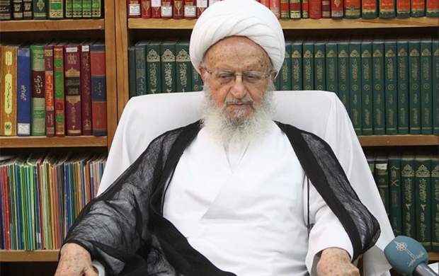 رمز پیشرفت سپاه از دید آیتالله مکارم رمز پیشرفت سپاه از دید آیتالله مکارم