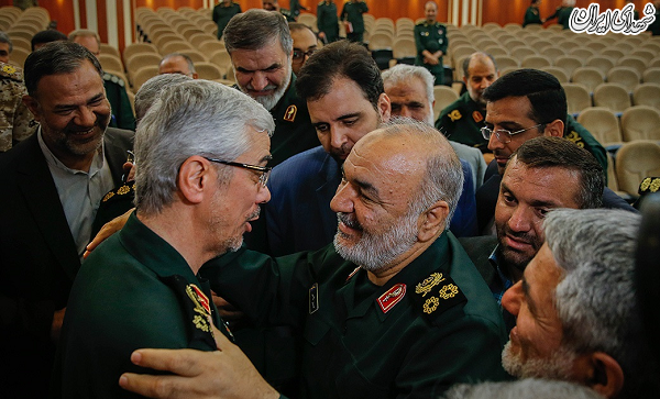 دعای کل سپاه بدرقه راه «آقاعزیز» دعای کل سپاه بدرقه راه «آقاعزیز»