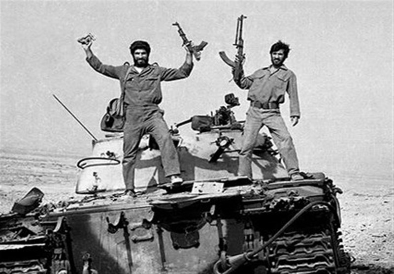 توئیتهای جدید تاجزاده؛ تحریف دفاع مقدس بهنفع ترامپ! توئیتهای جدید تاجزاده؛ تحریف دفاع مقدس بهنفع ترامپ!