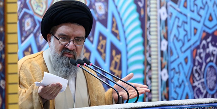 شهادت امام جمعه کازرون یک حادثه جزئی تلقی نشود شهادت امام جمعه کازرون یک حادثه جزئی تلقی نشود