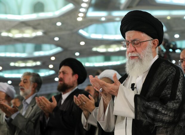 آغاز مراسم اقامه نماز عید سعید فطر آغاز مراسم اقامه نماز عید سعید فطر