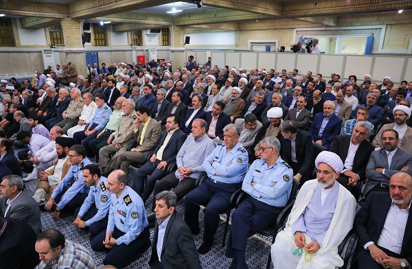 عکس/دیدار مسئولان نظام و سفرای کشورهای اسلامی با رهبر انقلاب