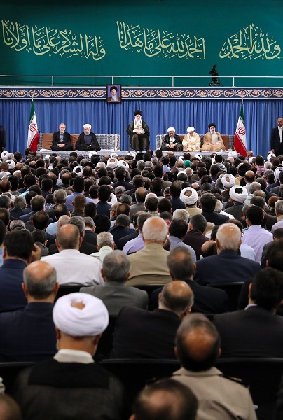 عکس/دیدار مسئولان نظام و سفرای کشورهای اسلامی با رهبر انقلاب