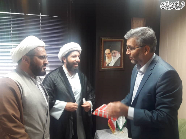 تجلیل ستاد امر به معروف و نهی از منکر از راننده اسنپ