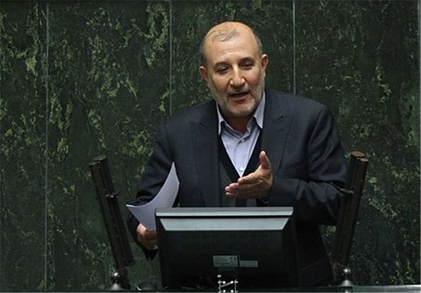 دولت هنوز جنگ اقتصادی را جدی نگرفته است دولت هنوز جنگ اقتصادی را جدی نگرفته است