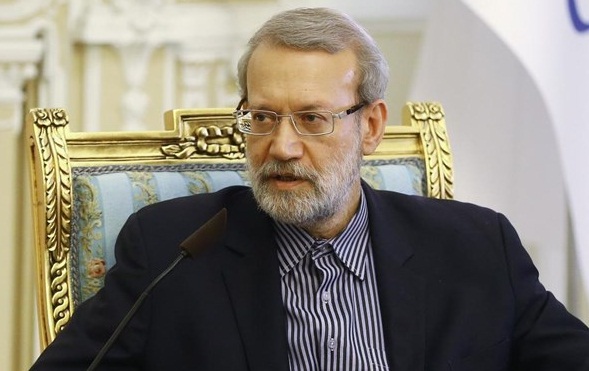 لاریجانی:آمریکا مانند «لاتها» عربده کشی میکند لاریجانی:آمریکا مانند «لاتها» عربده کشی میکند