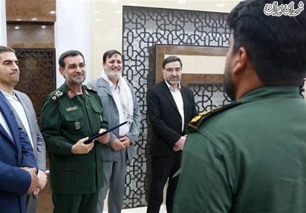 تقدیر مجلس از پاسداران ساقط کننده پهپاد آمریکایی+تصاویر تقدیر مجلس از پاسداران ساقط کننده پهپاد آمریکایی+تصاویر