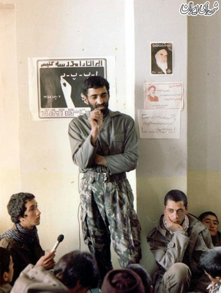 کسی آمده به اسم احمد متوسلیان، پدر ما را درآورده! کسی آمده به اسم احمد متوسلیان، پدر ما را درآورده!